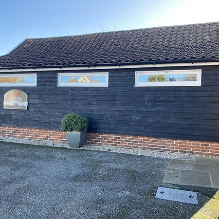 Red Lion Little Barn Apartment Ipswich Ngoại thất bức ảnh